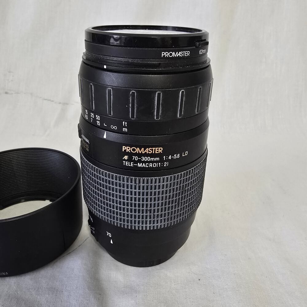 Promaster AF 70-300mm F/4-5.6 LD Tele-Macro Zoom Lens Canon EOS Mount & Manual
